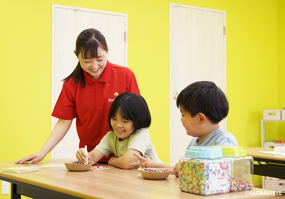 《グローバルキッズメソッド》の療育を【動画でCheck★】バリエーション豊かな活動で、心身の健康的な発達をサポートします・画像